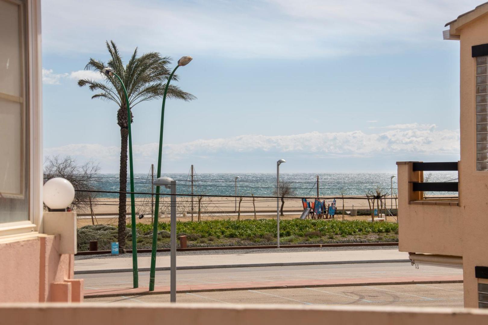 1012 Apartamento Cerca De La Playa By Homeselectspain Empuriabrava Eksteriør bilde